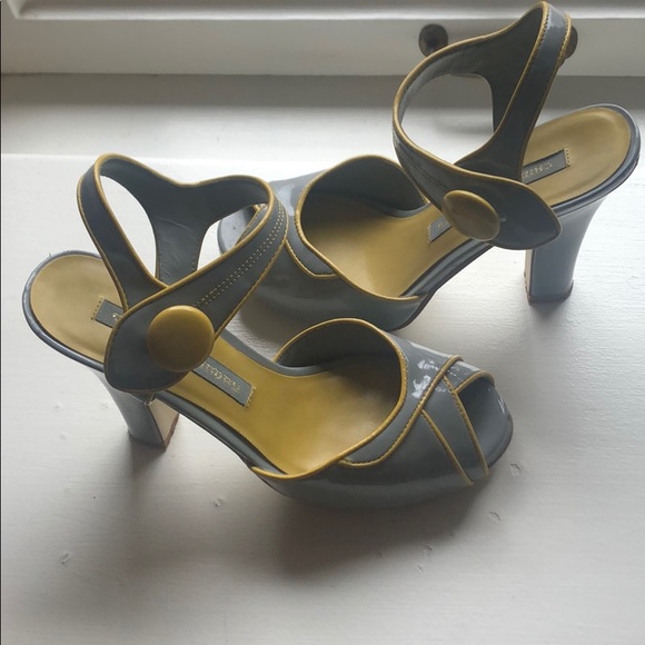 Chinese laundry retro heels - Picture 3 of 4